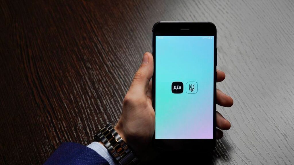 У "Дії" стануть доступними направлення до лікарів та електронні рецепти