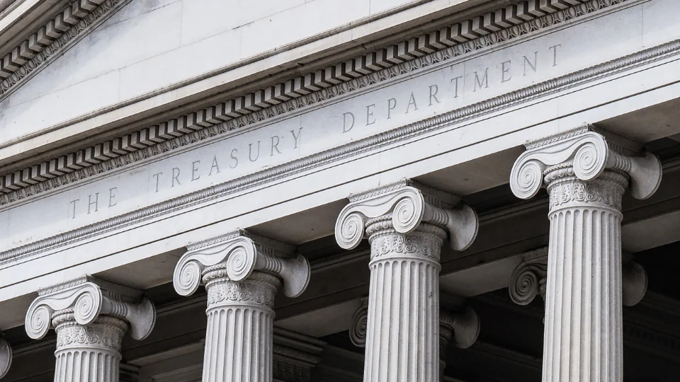 Як проходить реєстрація українців у commune в Бельгії: від подачі документів до перевірки місця проживання та отримання електронної картки.