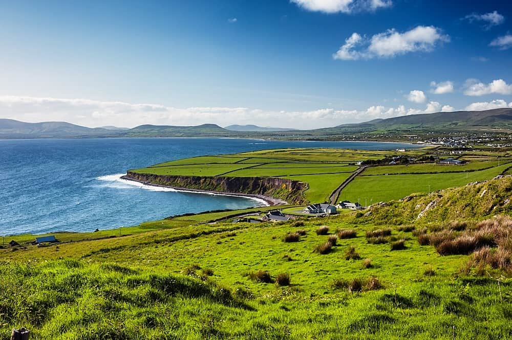 Ring of Kerry, Wild Atlantic Way та Slea Head Drive — маршрути Ірландії, які варто проїхати влітку 2026 року.